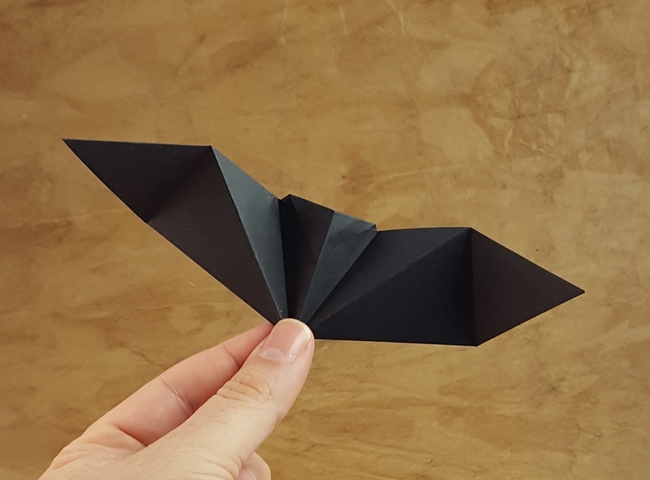 Origami Bat by Nick Robinson. Folded by Gilad Aharoni on giladorigami.com