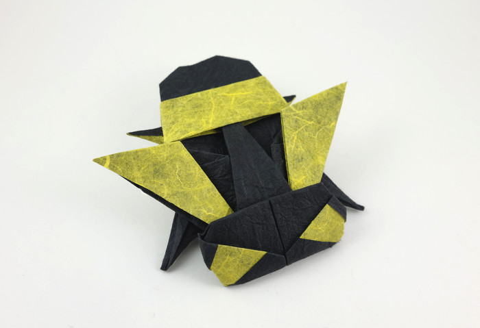 Origami Bumblebee by Sebastien Limet (Sebl). Folded by Gilad Aharoni on giladorigami.com