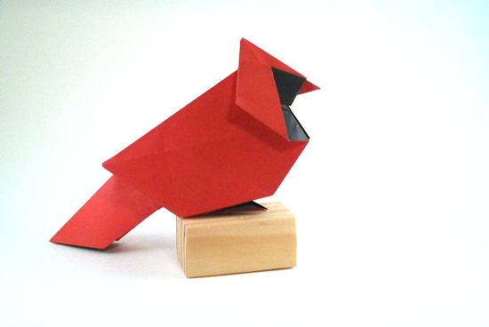 Origami North American Cardinal by Roman Diaz. Folded by Gilad Aharoni on giladorigami.com