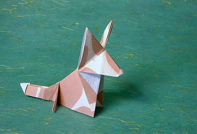 Origami Welsh corgi by Guspath Go. Folded by Gilad Aharoni on giladorigami.com