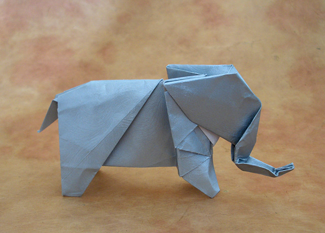 Origami Elephant by Seiji Nishikawa. Folded by Gilad Aharoni on giladorigami.com