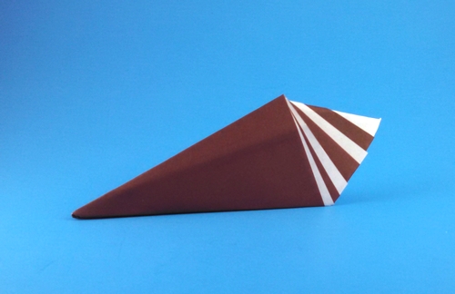 Origami Ica cream by Itaru Nakatani. Folded from a square of origami paper by Gilad Aharoni on giladorigami.com