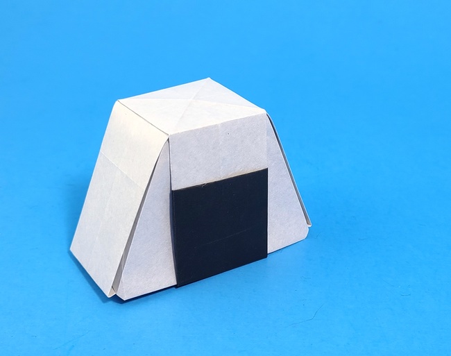 Origami Rice ball by Mitsuda Shigeru Folded from a square of origami paper by Gilad Aharoni on www.giladorigami.com