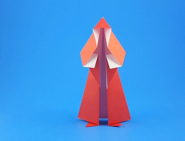 Origami Santa Claus by Didier Boursin. Folded from a square of origami paper by Gilad Aharoni on giladorigami.com