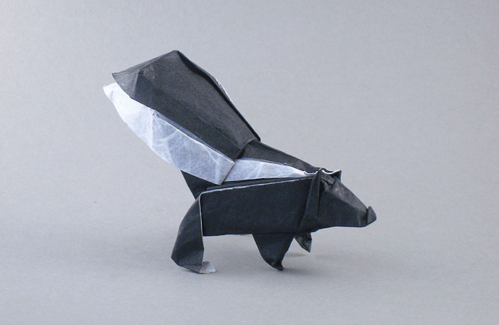 Origami Skunk by Robert J. Lang. Folded from a square of duo Unryu paper by Gilad Aharoni on giladorigami.com