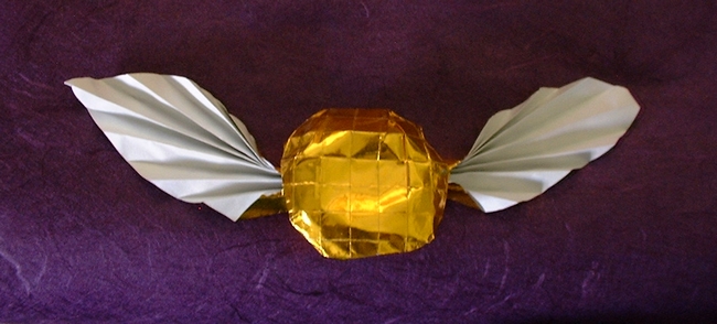 Origami Golden Snitch from Harry Potter by Peter Farina. Folded by Gilad Aharoni on giladorigami.com