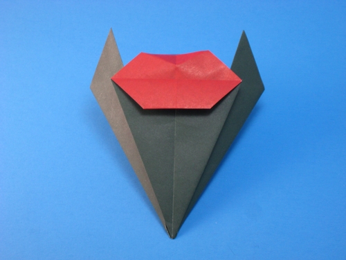 Origami Two lips by Michael G. LaFosse folded by Gilad Aharoni