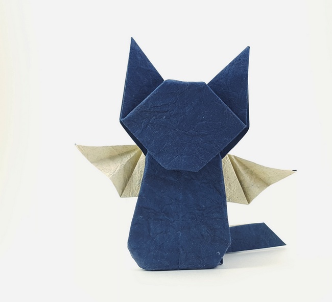 Origami Winged cat by Sakurai Ryosuke. Folded from a square of Crinkle Blue scrapbooking paper by Gilad Aharoni on giladorigami.com