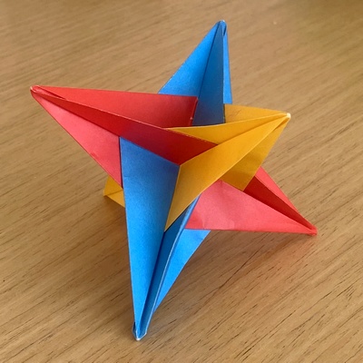 Origami 3D star by Francisco Javier Caboblanco on giladorigami.com