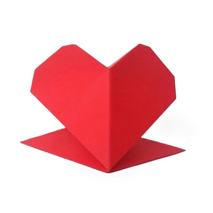 Origami Heart with stand by Paulo Mulatinho on giladorigami.com