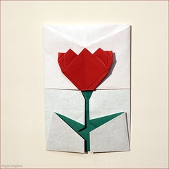 Origami Tulip by Mi Wu on giladorigami.com