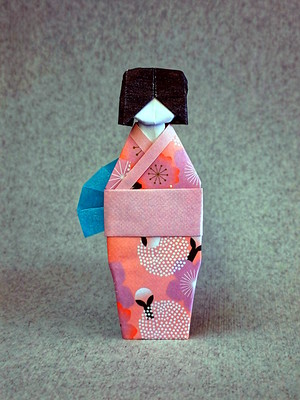 Origami Kokeshi by Federico Scalambra on giladorigami.com