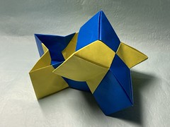 Origami Four star box by Toshikazu Kawasaki on giladorigami.com