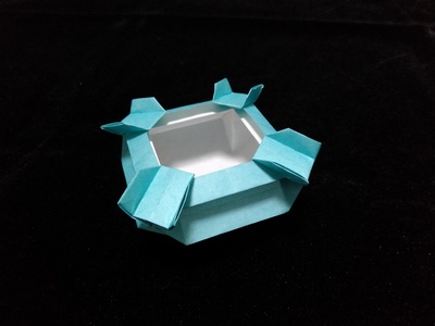 Origami Ashtray by Francis Ow on giladorigami.com