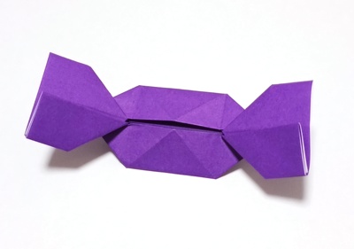 Origami Candy popper by Eric Kenneway on giladorigami.com