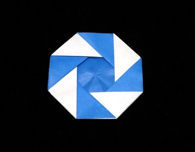 Origami Coaster by David Petty on giladorigami.com