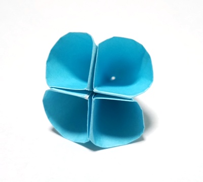 Origami Decoration by Betsy Kitch on giladorigami.com