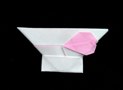 Origami Goblet with a cherry blossom by Fujimoto Yuko on giladorigami.com