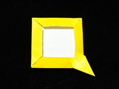 Origami Letter Q by Daniela Carboni on giladorigami.com