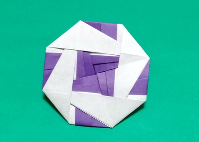 Origami Rose plate by Noriko Nagata on giladorigami.com