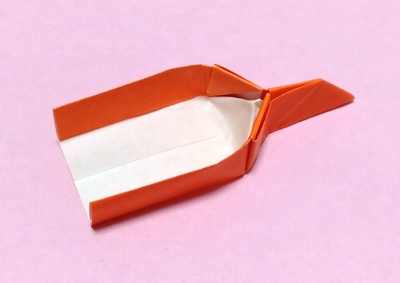 Origami Scoop by John Marshall on giladorigami.com