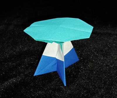 Origami Table or chair by Noriko Nagata on giladorigami.com