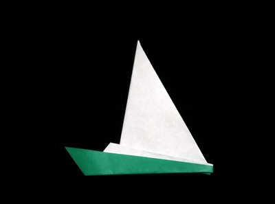 Origami Yacht by Glen Gustafson on giladorigami.com