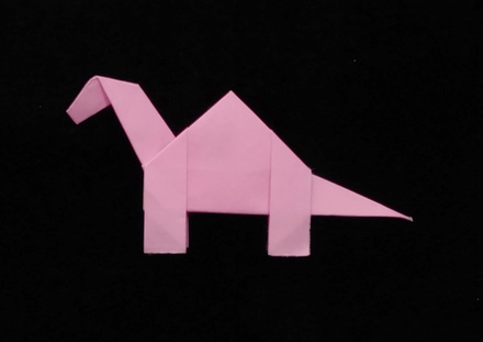 Origami Apatosaurus by Matsuno Yukihiko on giladorigami.com