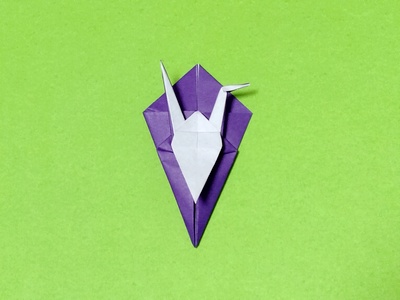 Origami Bud vase with cranes by Suyama Yasuko on giladorigami.com