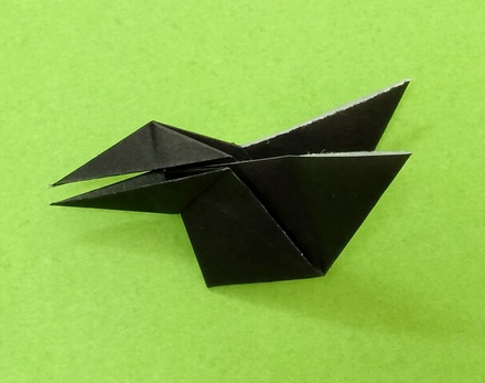 Origami Chattering crow by Koya Ohashi on giladorigami.com