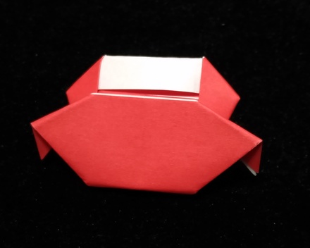 Origami Crab-shaped toothpick holder by Fujimoto Yuko on giladorigami.com