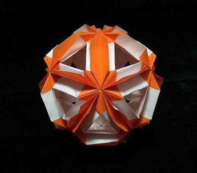 Origami Falling star by Isa Klein on giladorigami.com