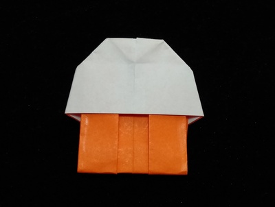 Origami House covered with snow by Hatahira Yasue on giladorigami.com