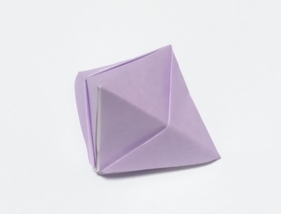Origami Ornament by Ishibashi Minako on giladorigami.com