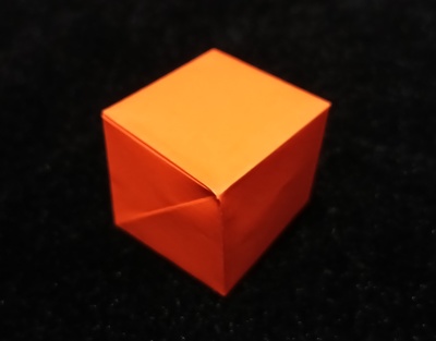 Origami Right corner 1 by Miyuki Kawamura on giladorigami.com
