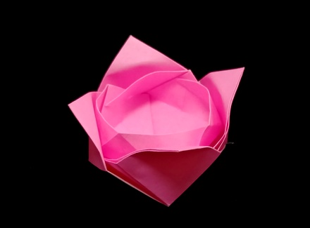 Origami Rose by Kawate Ayako on giladorigami.com