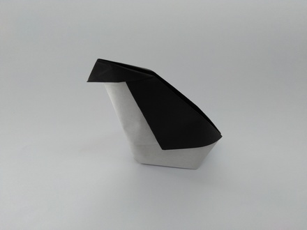 Origami Toddling penguin by Aoyagi Shoko on giladorigami.com