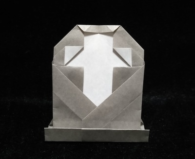 Origami Tombstone by Mitsuda Shigeru on giladorigami.com